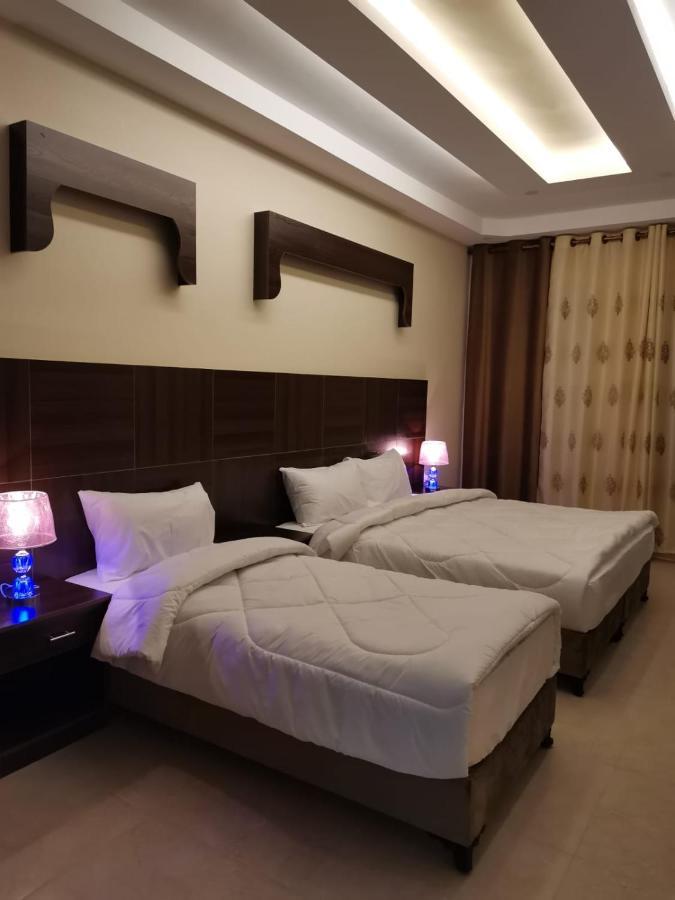 Nice View Hotel فندق الأطلالة الجميلة للعائلات فقط Aqaba Eksteriør billede