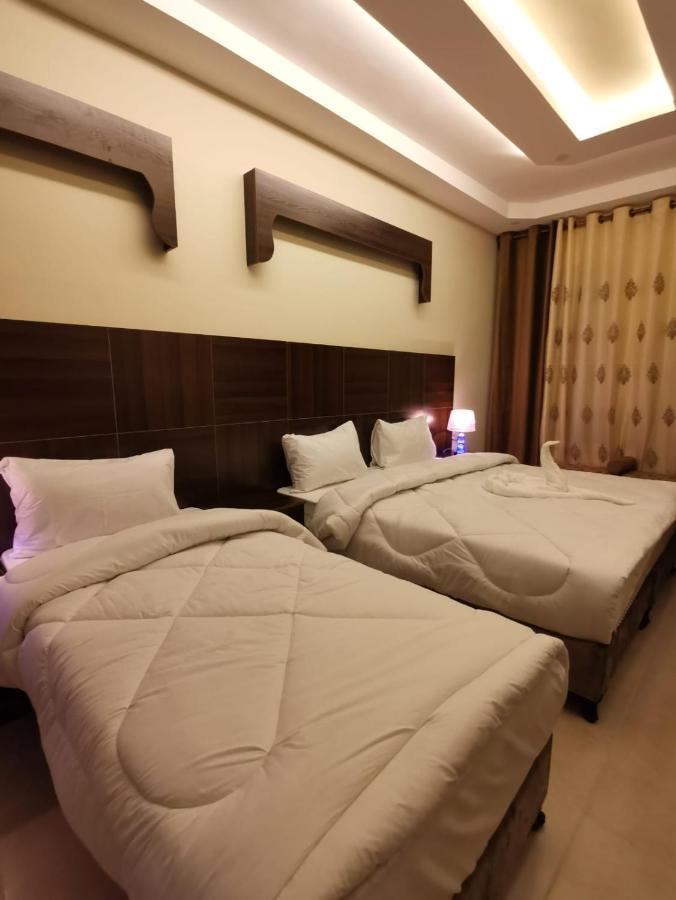 Nice View Hotel فندق الأطلالة الجميلة للعائلات فقط Aqaba Eksteriør billede