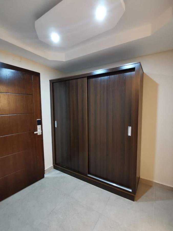 Nice View Hotel فندق الأطلالة الجميلة للعائلات فقط Aqaba Eksteriør billede