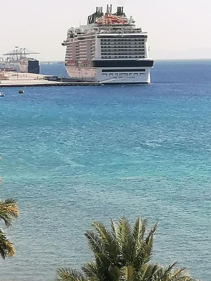 Nice View Hotel فندق الأطلالة الجميلة للعائلات فقط Aqaba Eksteriør billede