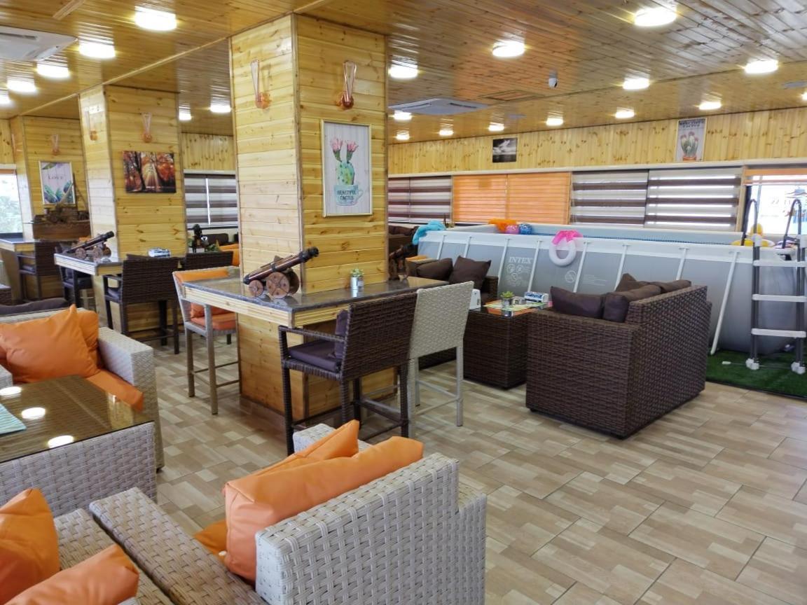 Nice View Hotel فندق الأطلالة الجميلة للعائلات فقط Aqaba Eksteriør billede